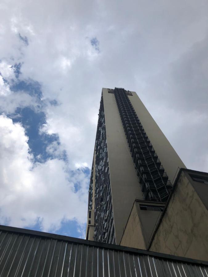 Apartamento Studio centro de São Paulo Mirante do Vale 29 andar com vista panorâmica da cidade